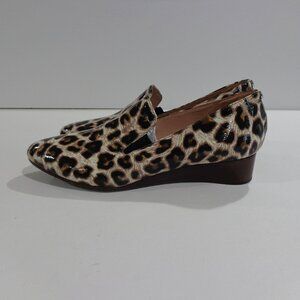 Taryn Rose Women's Claudia Waterproof‎ Patent Leather Loafers Leopard Size 6.5 B